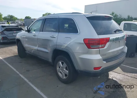 2012 Jeep Grand Cherokee Laredo z USA, uszkodzony, nr VIN 1C4RJFAG2CC135762